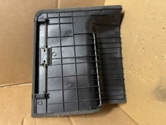 E30 Touring 324td 325ix Batterieabdeckung Kofferraumverkleidung 1947328