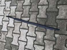 Leiste Abdeckung Shadowline + Schachtdichtung links vorne