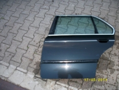 Tür VFL Limousine hinten Fahrerseite diamantschwarz-metallic