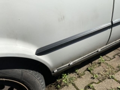 Cabrio Zierleiste Stoßleiste hinten rechts 1953938