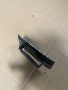 Halter Wischwasserbehälter