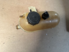 Kühlwasserbehälter 6 Zylinder VFL M20 Ausgleichsbehälter 1707540