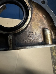 M20 Abdeckung Motor Kurbelwellenabdeckung vorne 1272389