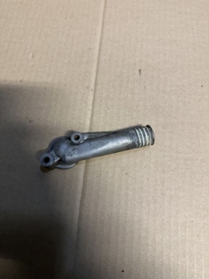 320i 3235i M20 Zylinderkopf Kühlmittel Verbinder Wasseranschluss Wasserstutzen1264599