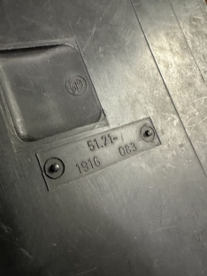 Scheinwerferabdeckung VFL 4 Zylinder 1916083