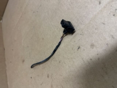 Stecker Buchsengehäuse schwarz mit Kabel 1378415