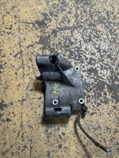 316i 318i M40 Halterung Lichtmaschine Lagerbock 1715080