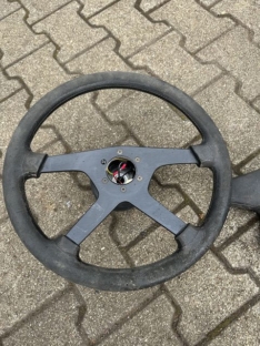 Lenkrad Momo Typ M38 KBA 70056 mit Nabe