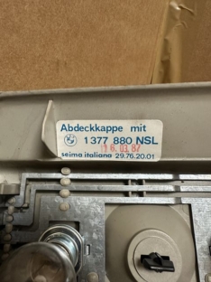 Lampenträger VFL Fahrerseite 138778880