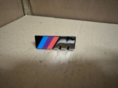 Frontgrill Badge Emblem Zeichen M Logo VIK