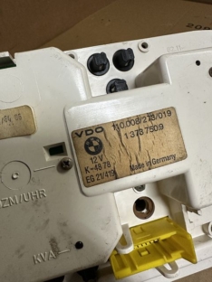 55L Ki Kombiinstrument Tacho mit Uhr VDO 1373750