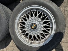 BBS Felgen Kreuzspeichen15 Zoll mit Deckel