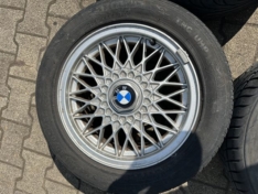 BBS Felgen Kreuzspeichen15 Zoll mit Deckel