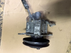 320i 323i 325i Servopumpe 1130084 Vickers Typ III 110 Bar Servolenkung