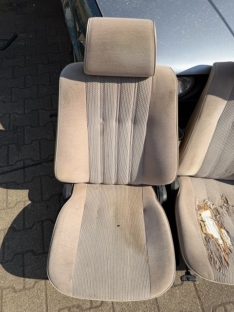 Sitze beige klappbar