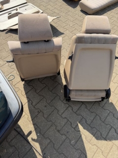 Sitze beige klappbar