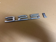 325i Modellbezeichnung Schriftzug original BMW