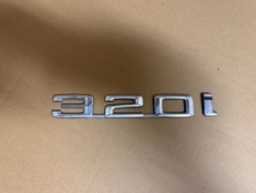 320i Modellbezeichnung Schriftzug original BMW
