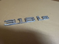318is Modellbezeichnung Schriftzug original BMW
