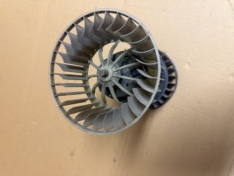 Klima Gebläsemotor Bosch 0130111110 Heizung Motor Gebläsekasten
