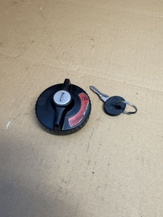 Tankdeckel Tankverschluss mit Schlüssel